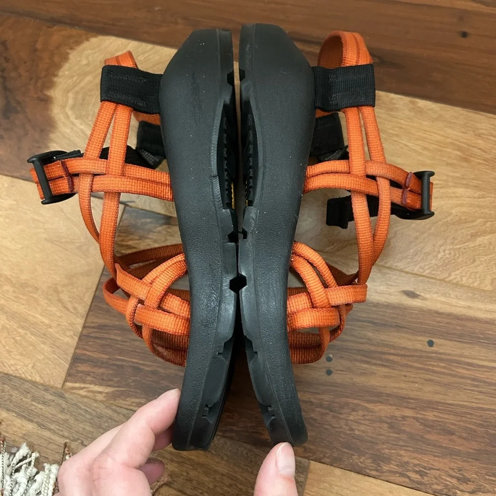 Chacos Orange Strappy Sandals Size 7 - Picture 2 of 6